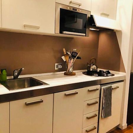 [PORTAVENEZIA49] - Appartamento Milano Porta Venezia con Jacuzzi Esterno foto
